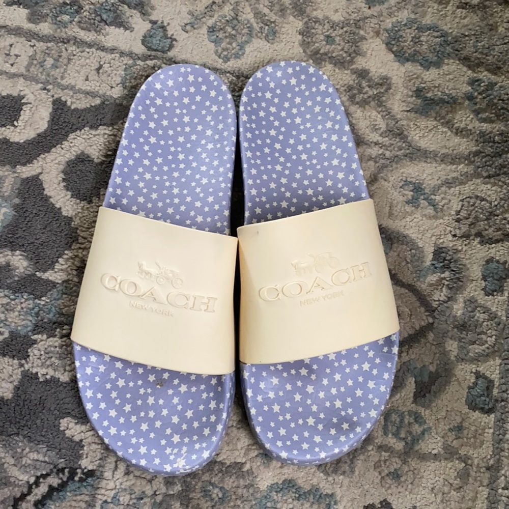Coach slides🥰